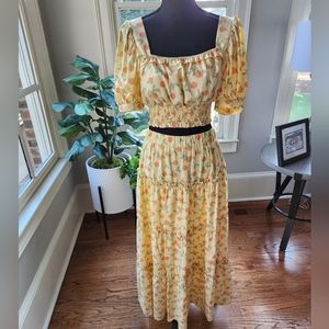 NWT size L Blu Pepper yellow 2 pieces skirt & top.